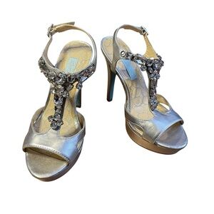 Betsey Johnson - Luke‎ Sz. 6.5M Silver Jeweled T-Strap 4-inch heel. PROM